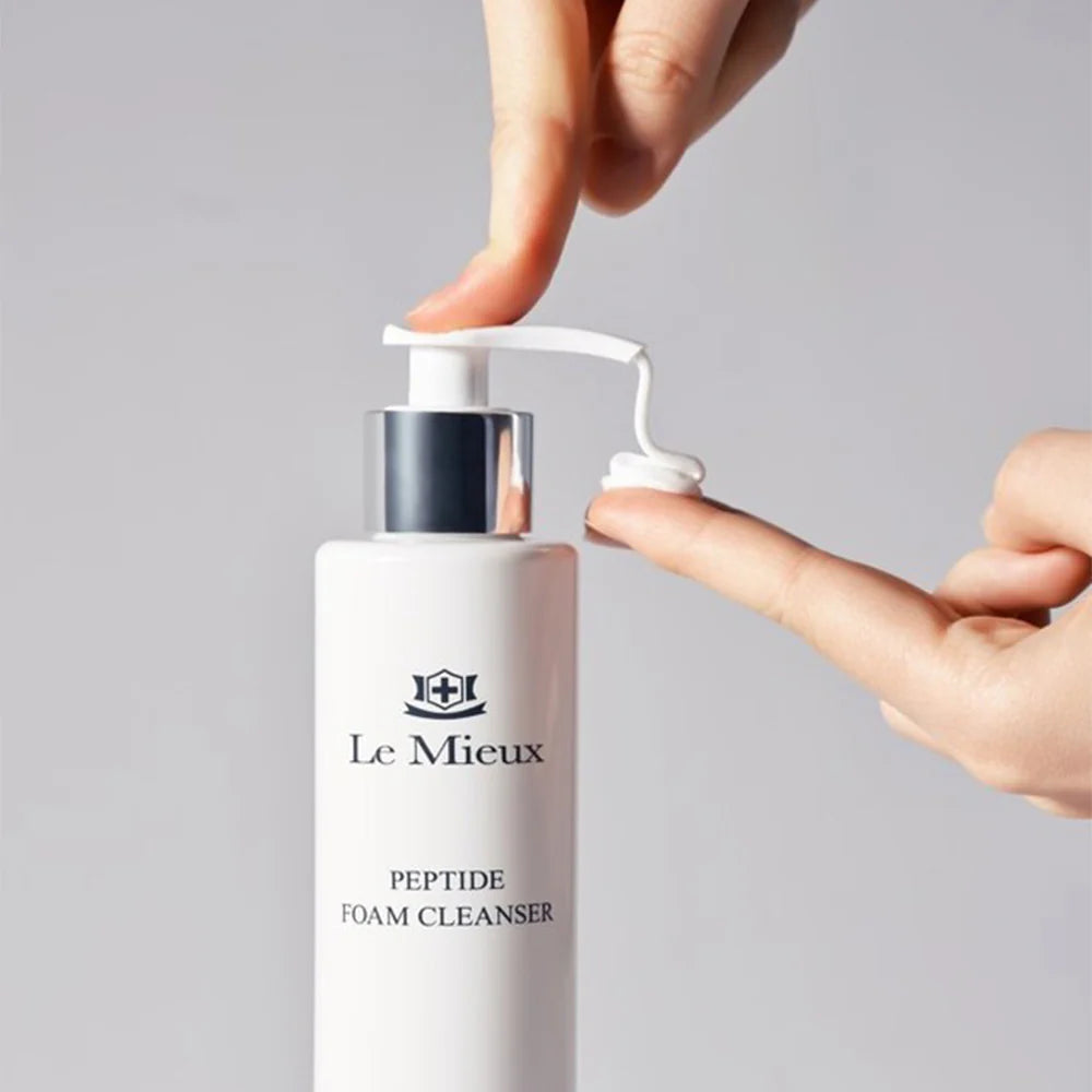 Le Mieux Peptide Foam Cleanser hand pumping bottle